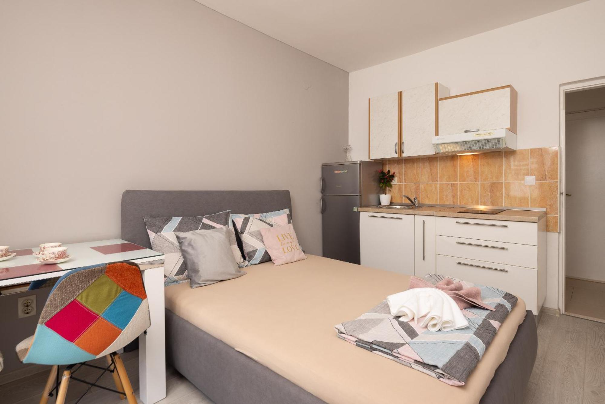 Apartments Ivan โอมิช ภายนอก รูปภาพ