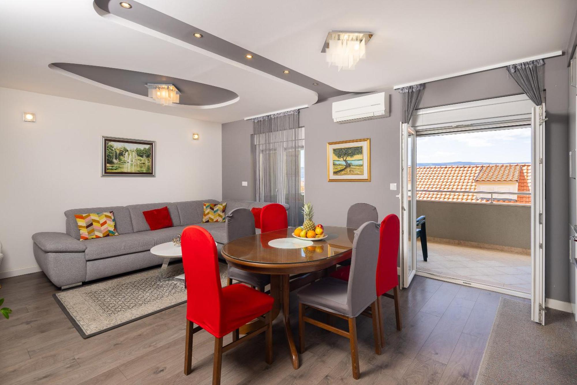 Apartments Ivan โอมิช ภายนอก รูปภาพ